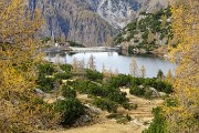 GIRO DEI CINQUE LAGHI sul sent. CAI 250 al RIF. GEMELLI da Carona il 26 ottobre 2017 - FOTOGALLERY